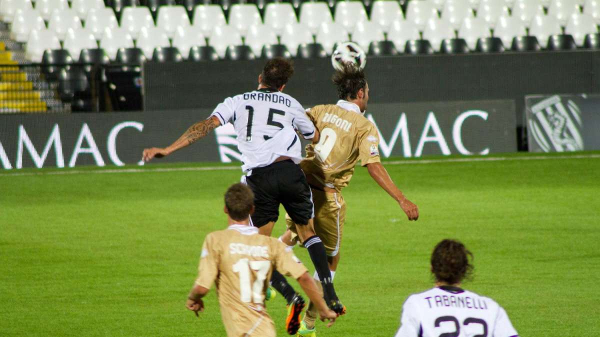 PRO VERCELLI - Ufficializzate due cessioni