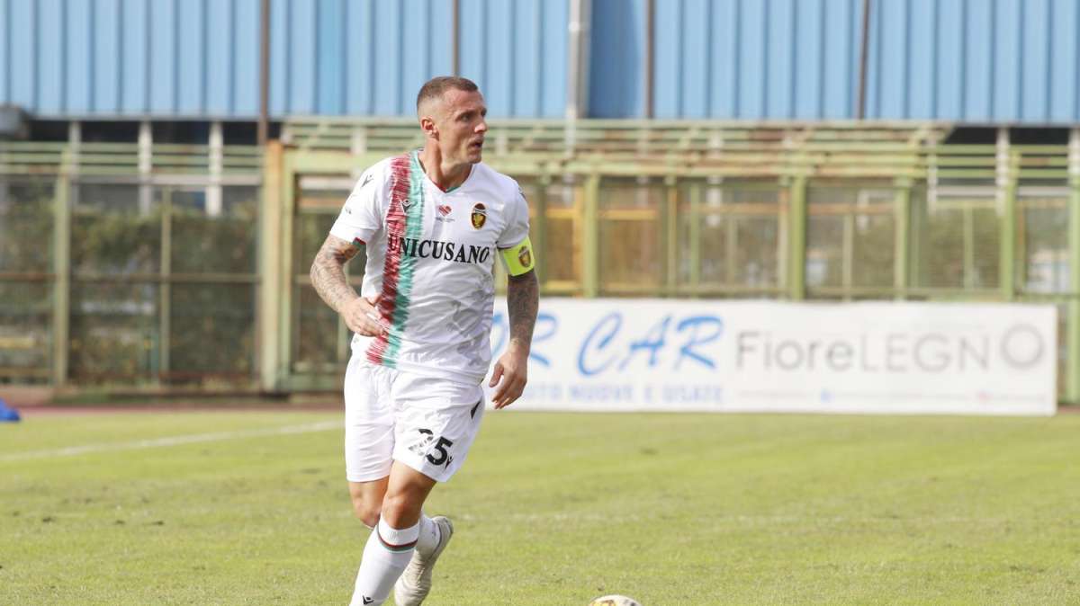Reggina-Ternana, qui Fere: ancora fuori Defendi e Donnarumma