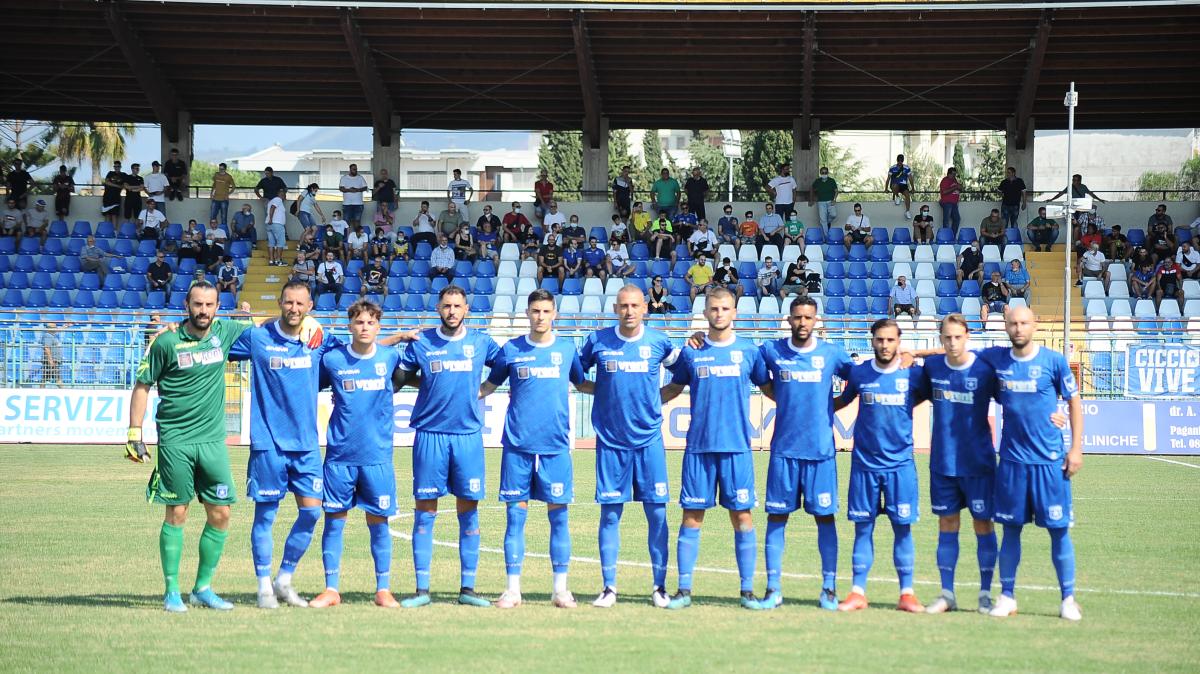 La situazione negli altri gironi della serie D: nel raggruppamento G rallenta la Scafatese, nel girone H Paganese nuova capolista