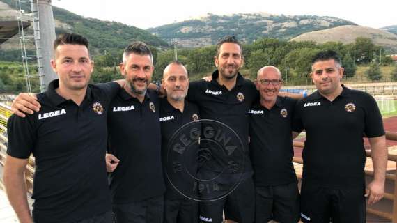 REGGINA - Lo staff di Cevoli: la foto dei nuovi tecnici amaranto. Tre i fedelissimi dell'allenatore