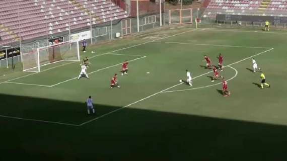 Reggina-Acireale, l'eloquente immagine dell'impreparazione della difesa sul gol ospite