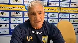 Gli ultras si "distinguono" anche a Caltanissetta, il tecnico del Favara Infantino: "Insulti a mia mamma defunta e a mia moglie"