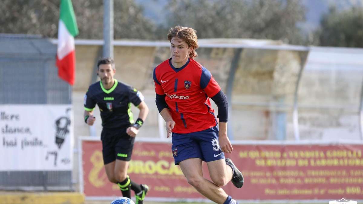 Calciomercato Reggina, individuato profilo per l'attacco: le ultime