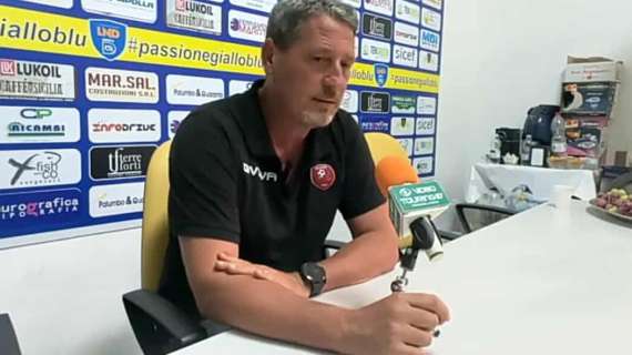 CastrumFavara-Reggina, Trocini in sala stampa: "Fatto malissimo, non funzionato nulla: giornata pessima"
