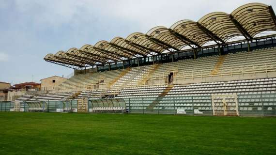 I precedenti della Reggina allo stadio D'Ippolito: un clamoroso ko contro la Vigor in C, un pari nel 2016 in D