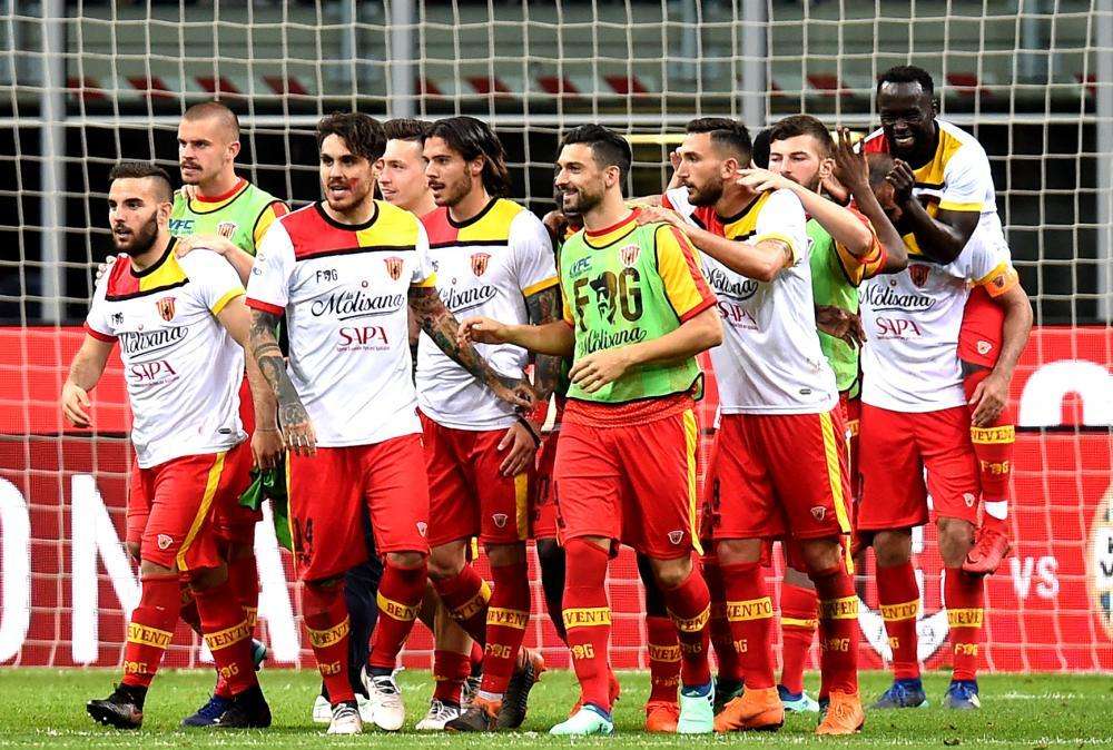 Il Benevento centra la serie A: trionfo per i giallorossi