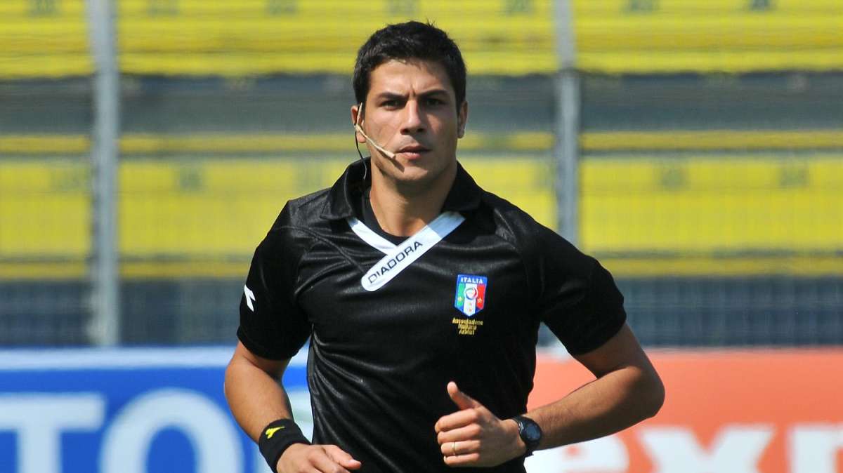 SERIE B - Giornata di orrori arbitrali: Avellino derubato a Varese