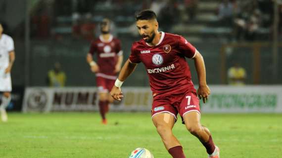 Ex Reggina, Sounas lascia il Catanzaro e approda all'Avellino: la nota del club