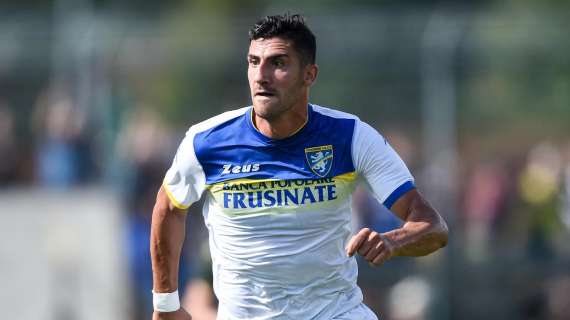 "Ma chi è Bolzicco, volevamo Trotta!". Esordio con la Pistoiese per l'ex Crotone e rigore sbagliato al 94'