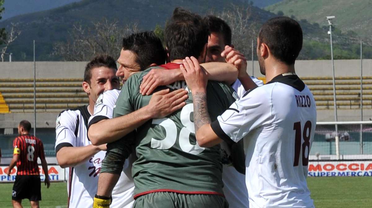 BELARDI, UN CUORE AMARANTO