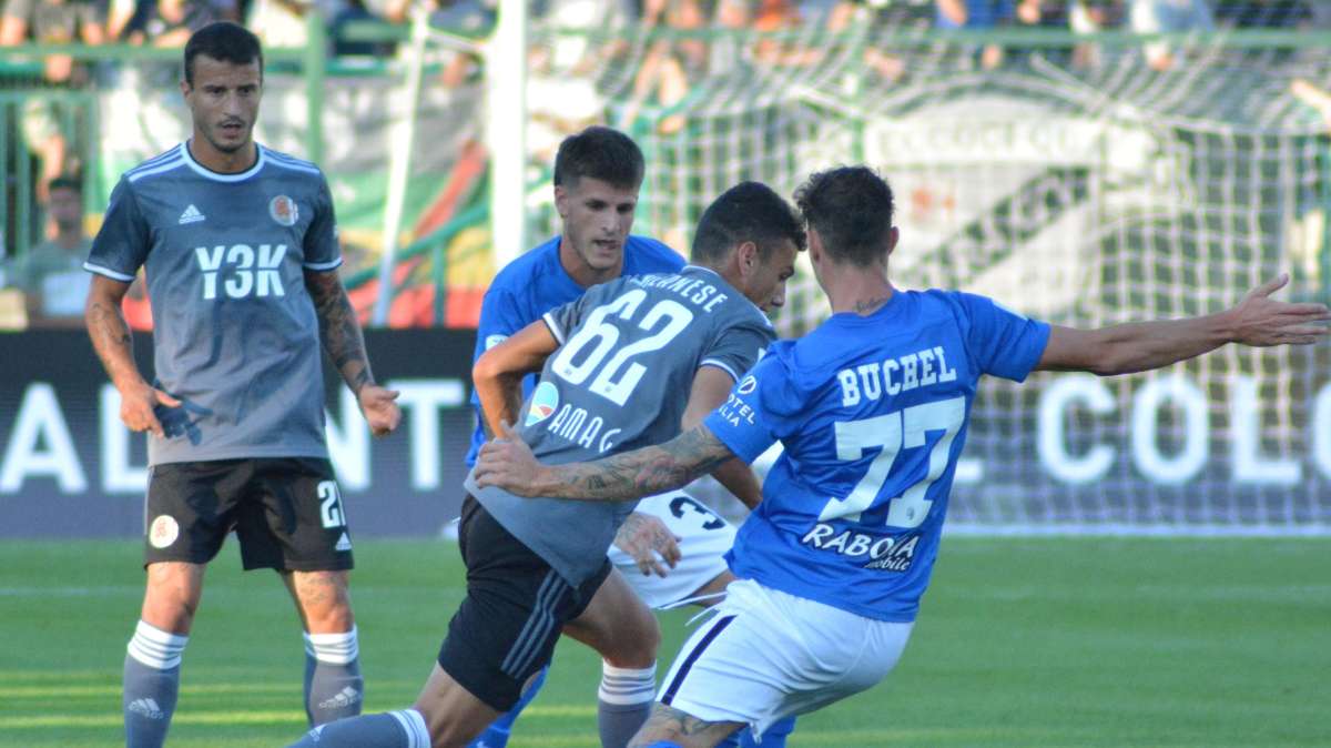 Reggina-Ascoli, Buchel: "Andiamo a Reggio a giocarci le ultime possibilità"