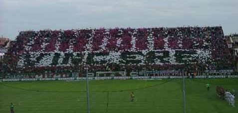 REGGINA: IL BENE SUPREMO RESTA L’AMARANTO, MA MOLTI NON SEMBRANO ANCORA D’ACCORDO