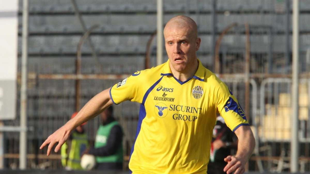 VERONA - Halfredsson e Bacinovic convocati in nazionale