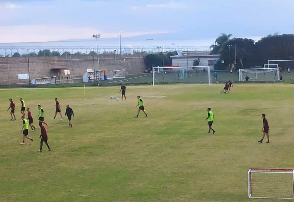 Reggina, la squadra torna al lavoro in vista di Acireale: corsa per Ferraro, si rivede Ragusa