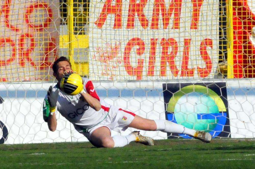 VERSO VIBONESE-REGGINA - Il Quotidiano del Sud: "Orlandi ha un solo dubbio: chi in porta?"