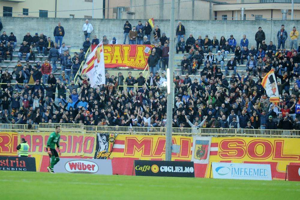 REGGINA-CATANZARO, "almeno mille tifosi giallorossi al Granillo"