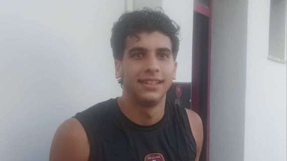 Reggina, Rosario Girasole: "Grande emozione indossare di nuovo l'amaranto. Bello giocare con mio fratello"