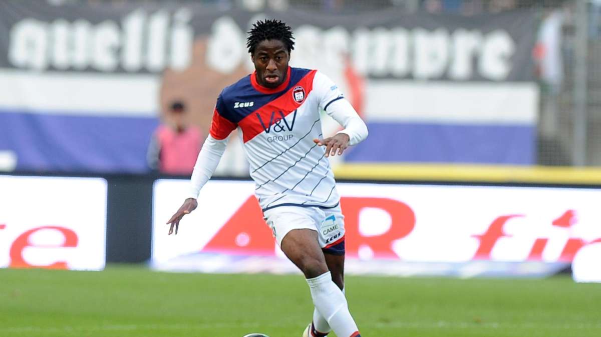 CROTONE - Sgambata con la Primavera. Si ferma Bidaoui, influenza per Del Prete e Mazzotta