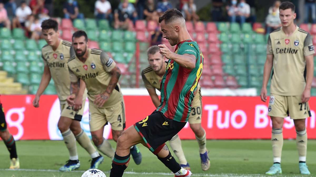 Serie B, Alessandria-Ternana 0-2: Donnarumma fa sorridere Lucarelli