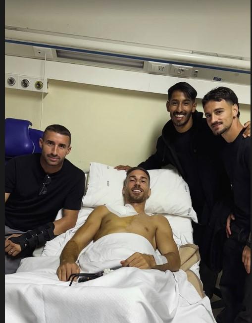 Reggina, Nino Ragusa si è sottoposto ad intervento chirurgico alla clavicola: Barillà, Grillo e Laaribi in visita al compagno