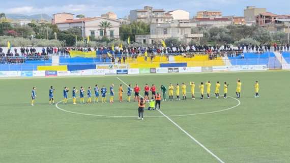 CastrumFavara-Reggina, amaranto per la prima volta attesi al Bruccoleri: a Favara si giocherà sul sintetico