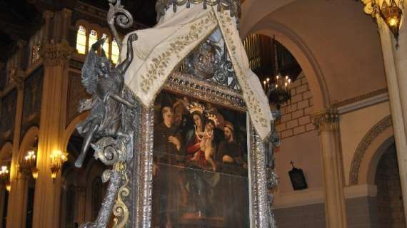 Festeggiamenti in onore Madonna Consolazione: martedì Sacra Effige non sarà esposta sul sagrato del Duomo