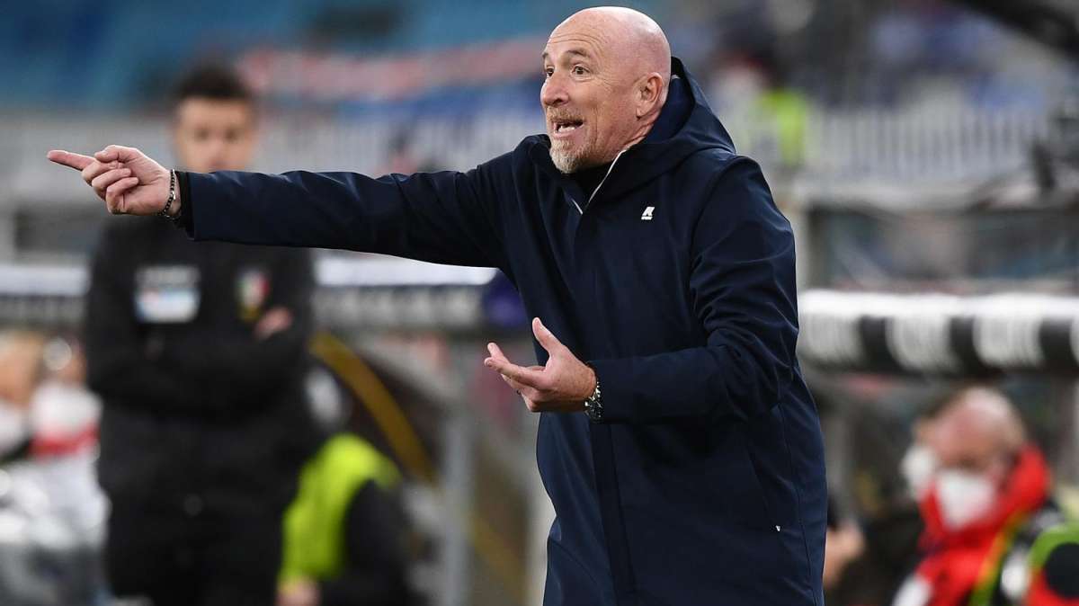 Pisa-Reggina, Maran in sala stampa: "Momento negativo, dobbiamo metterci maggiore responsabilità"