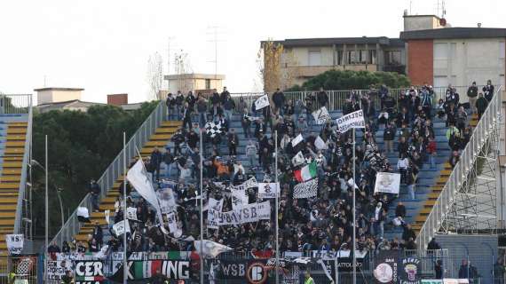 Tifosi del Cesena sugli spalti