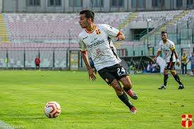 Reggina, qualcosa si muove: "Tutto ok per Ferraro, vicino il centrocampista Correnti"