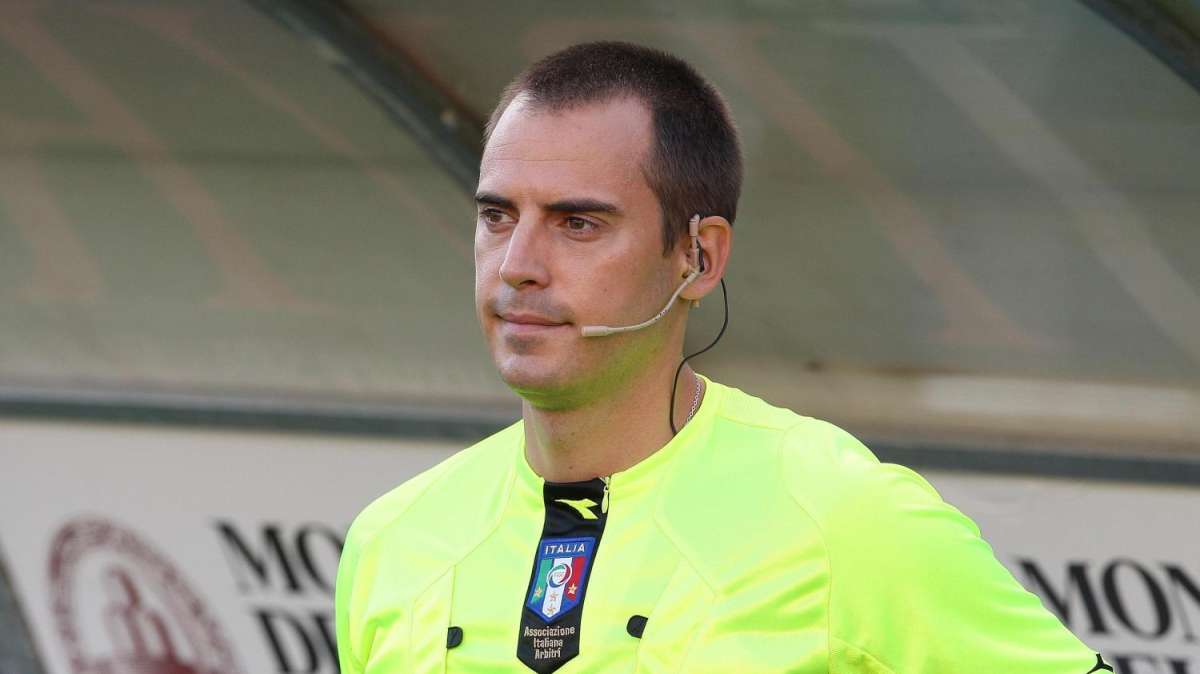 LA PARTITA DELL'ARBITRO - Gavillucci, abbaglio incredibile