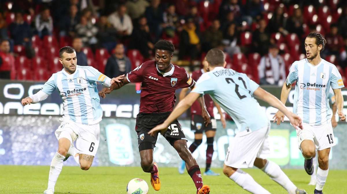 VERSO ENTELLA-REGGINA, Coppolaro: "Amaranto ottima squadra, faranno torneo di vertice"