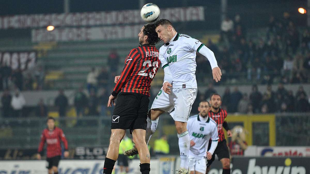 POSTICIPO/ Il Sassuolo riaggancia la vetta, i galletti continuano a far male in casa