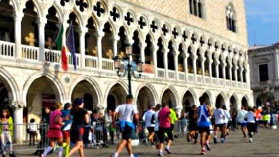 Eleonora, Gabriele e Pier Alberto e la loro "Venicemarathon 2020": la storia di un uomo, una donna e un atleta paralimpico