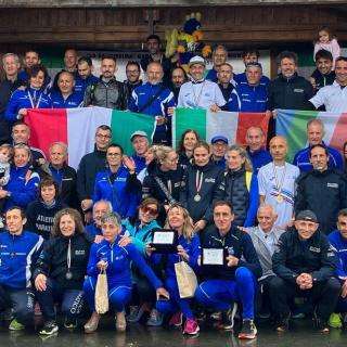 Sulle Prealpi Bellunesi la grande festa della corsa in montagna con l'assegnazione di undici titoli master