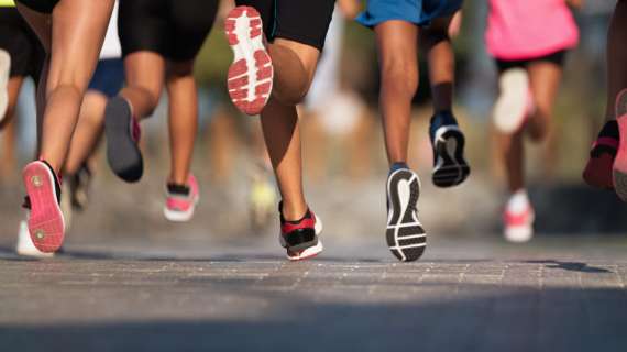 L'allenamento sulle distanze brevi serve anche a migliorarsi nella mezza maratona