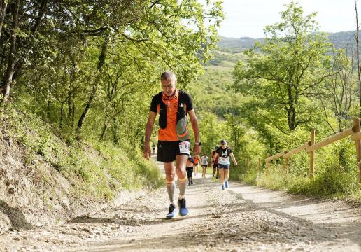 Dall'1 al 3 maggio una serie di eventi a Rapolano Terme (SI) per la Crete Senesi Ultramarathon
