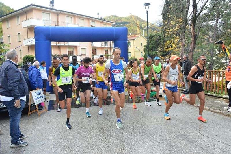 Successo per la mezza maratona di Ascoli Piceno