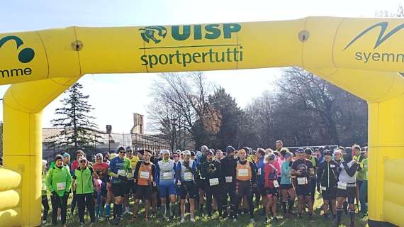 Gran divertimento all’Ecotrail dell’Osservanza a Tocco da Casauria (PE) tra il Monte Morrone e la Majella