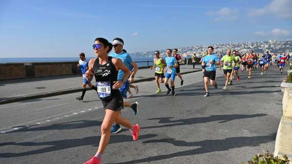 Il grande spettacolo della Napoli City Half Marathon: in 7000 da tutta Italia per una grande festa