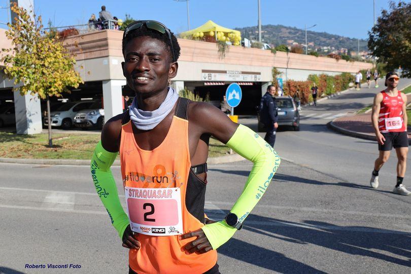 In Umbria ecco la Straquasar: in tanti ad Ellera di Corciano (PG) con favoriti Silvia Tamburi e Jean Marc Diomandè 