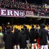 La Salernitana vede le streghe, notte amara per i tifosi tra orgoglio, rabbia e freddezza