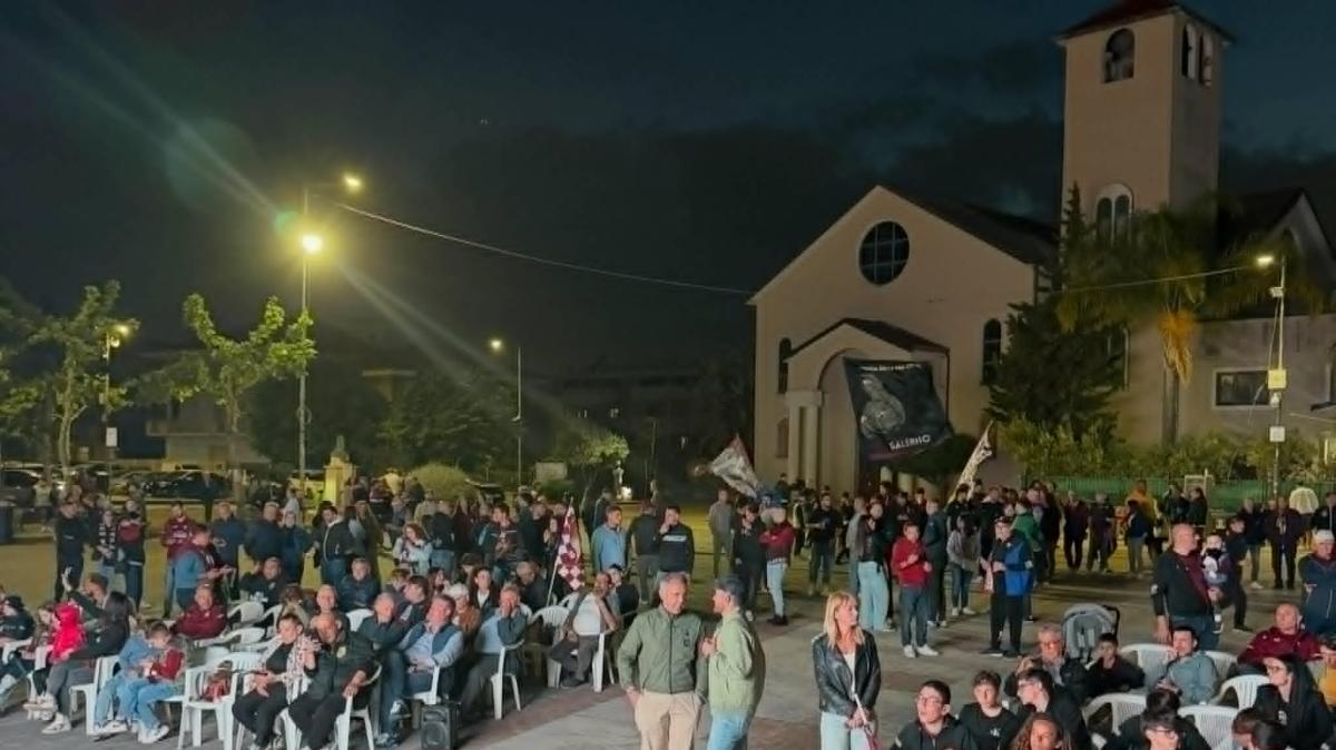 In provincia batte forte il cuore granata: boato dopo i gol della Salernitana, ora Arechi da brividi