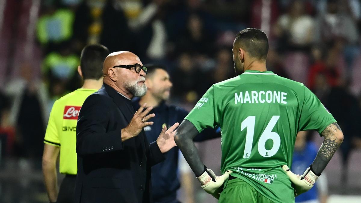 Foggia-Salernitana, i precedenti di Barilari con i granata e Cosmi con i rossoneri