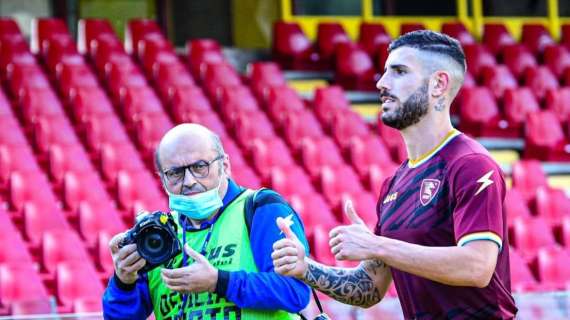 Dalla D alla A: si chiude l'esperienza in granata del fotografo Nicola Ianuale
