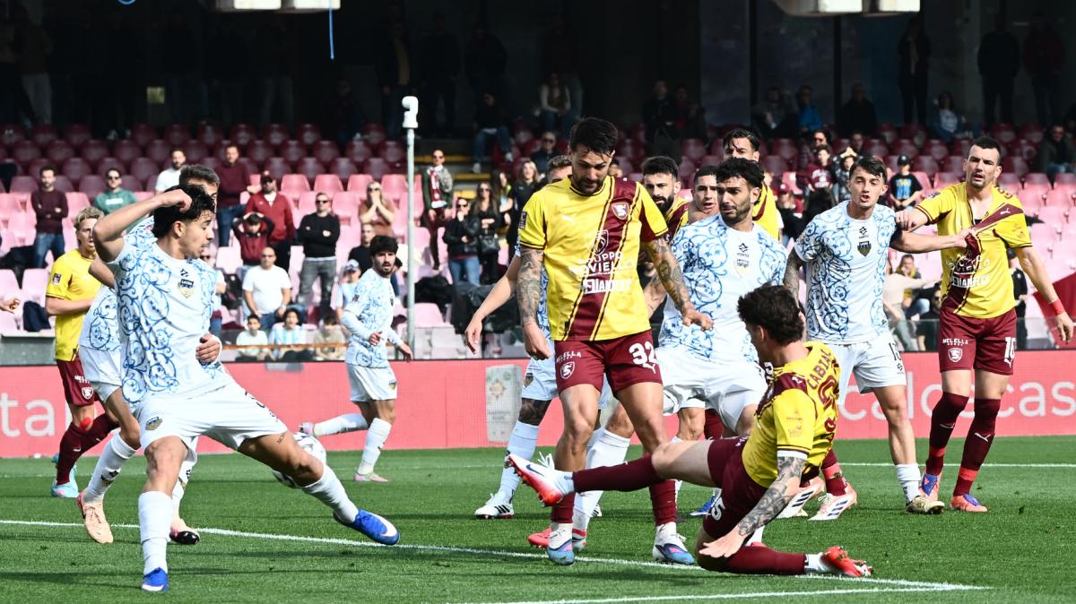 Salernitana, sono ora 17 i marcatori diversi, Lescano diventa capocannoniere