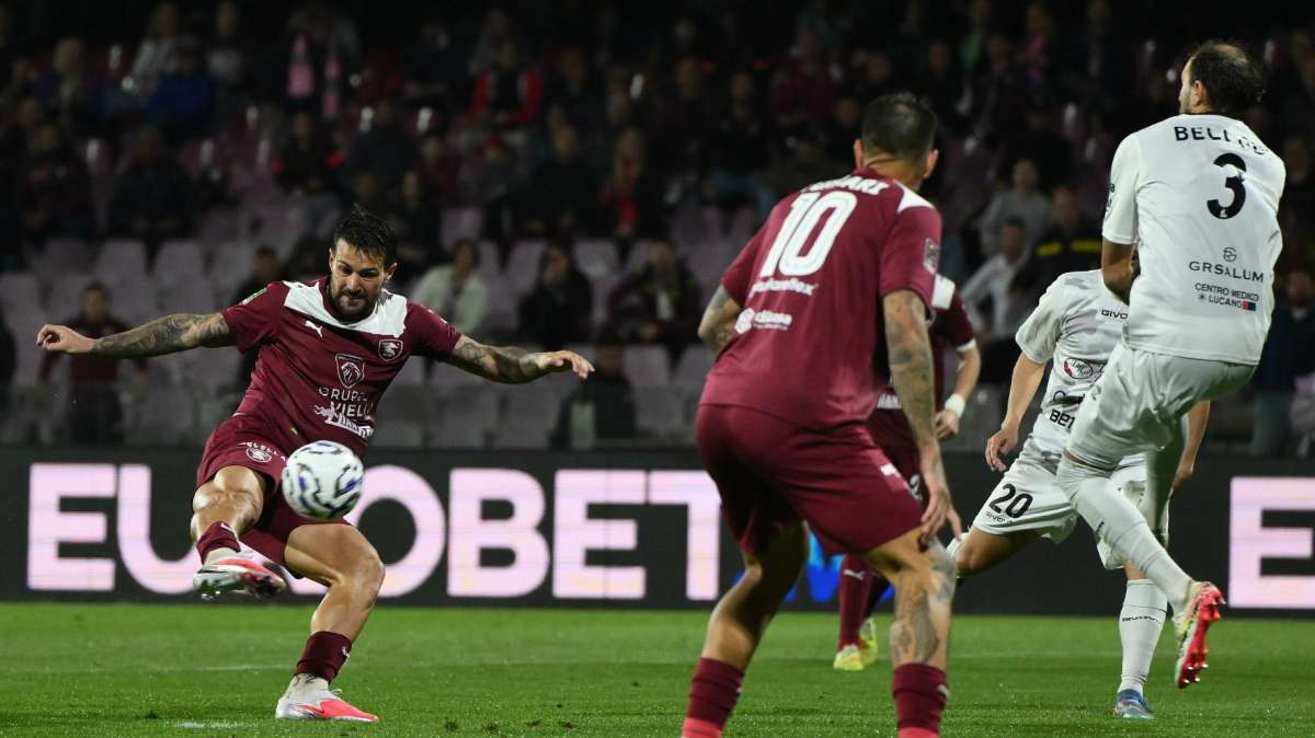 Salernitana: rimonta, sorpasso e terzo posto riconquistato, granata lanciati verso Foggia