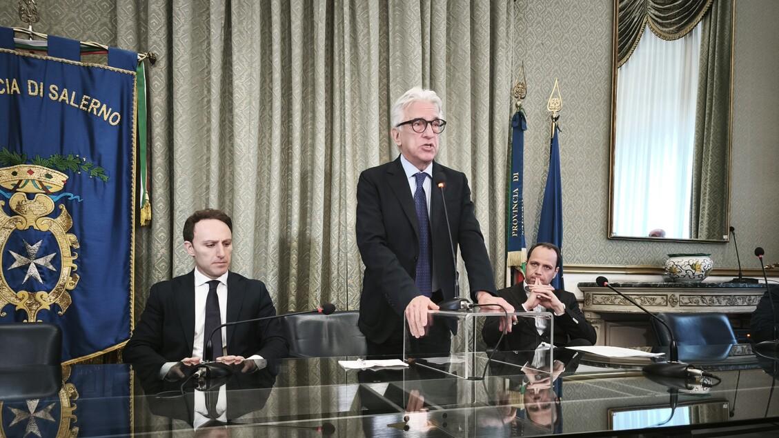 Napoli: "Salerno sarà città dello sport". I dettagli sul Volpe e la promessa a vuoto sul Vestuti