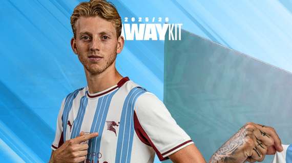 Salernitana, ecco la nuova maglia da trasferta [FOTO]