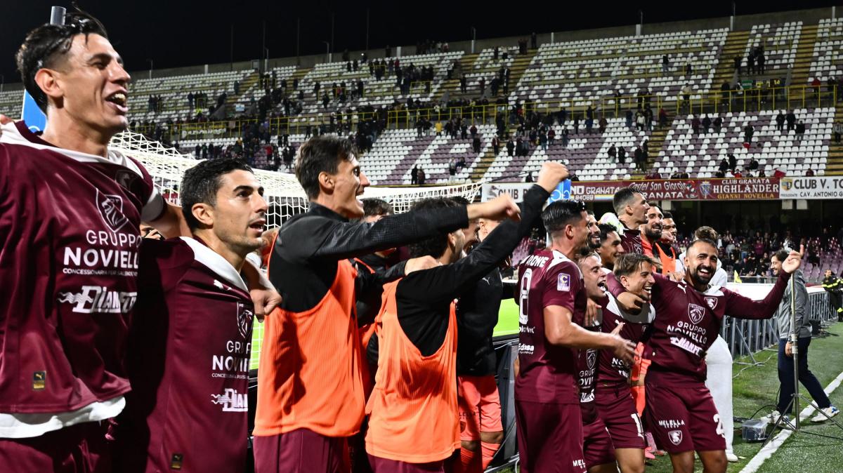 L'Arechi torna a essere un fattore, vinti 4 derby su 4. E ora tutti a Latina!