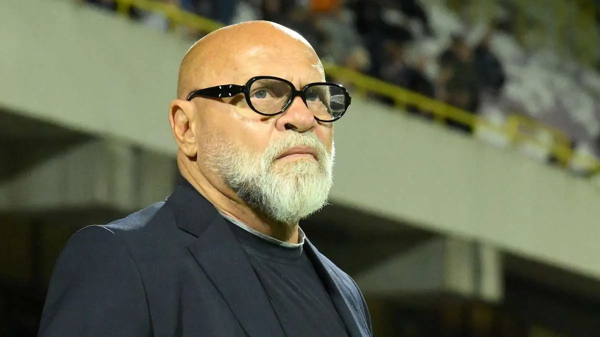 Cosmi non ha dubbi: vuole restare a Salerno e vincere la C. E la società?